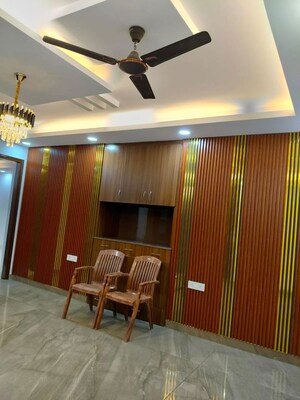Living Room in 4 BHK Builder Floor at Palam Vihar – for Rent