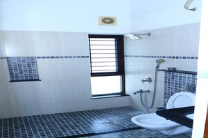 Bathroom in 4 BHK Villa at Good Earth Palmgrove, Kumbalgodu – for Sale