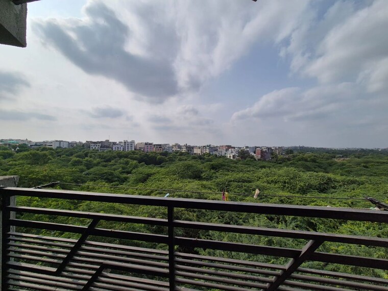 Balcony, chattarpur 1 Bedroom 600 Sq.Ft. Builder Floor In Chattarpur Delhi 10767600