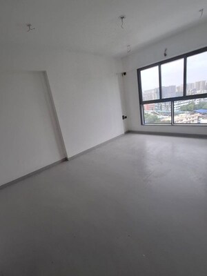 Room in 3 BHK Apartment at Tattva Amaltas 71, Chembur – for Rent