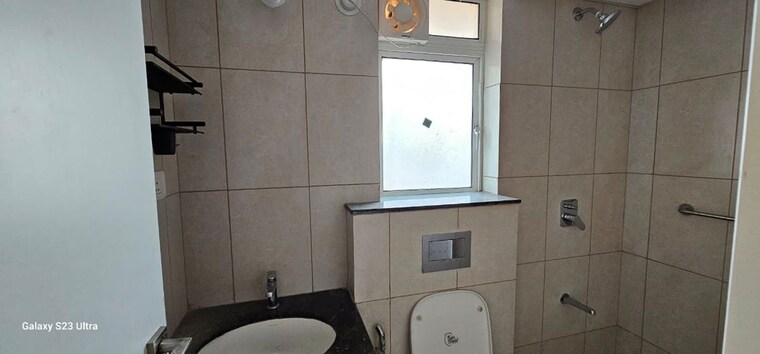 Bathroom, godrej-boulevard 2 Bedroom 800 Sq.Ft. Apartment In Manjari Pune 10767592