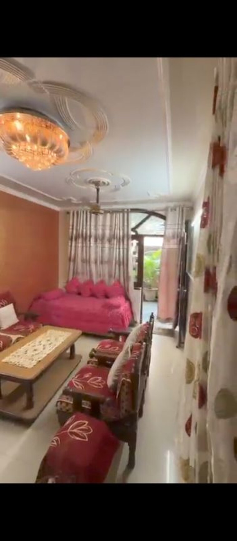 Living Room, chaudhary-deshraj-complex 2 Bedroom 845 Sq.Ft. Independent House In Sector 22 Noida 10767622