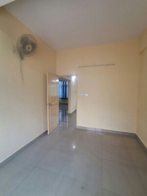 Room in 2 BHK Builder Floor at Rt Nagar – for Rent