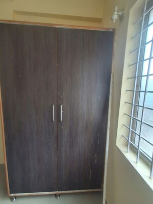 Furnished Amenities in 2 BHK Builder Floor at Rt Nagar – for Rent