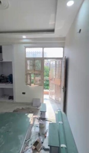 Living Room in 3 BHK Builder Floor at Vaishali Sector 4 – for Rent