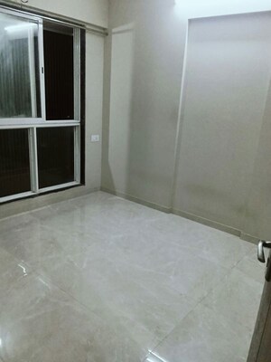 Room in 1 BHK Apartment at Shapoorji Pallonji Siennaa, Kandivali East – for Rent