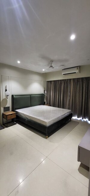 Bedroom in 3 BHK Apartment at RNA Continental, Chembur – for Rent
