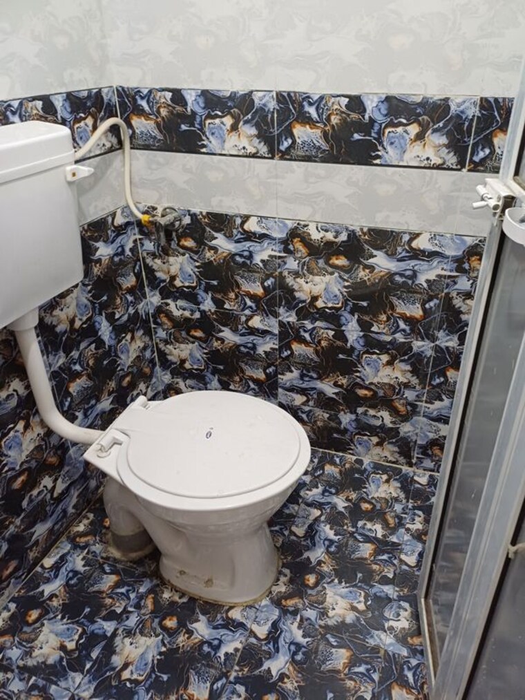 Bathroom, ghansoli sector 6 Pg For Girls In Ghansoli Sector 6 10767680