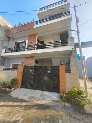 2 BHK Builder Floor For Rent in Majra