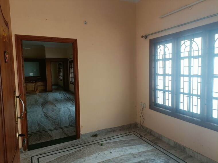 Room, rmv extension 3 Bedroom 3500 Sq.Ft. Builder Floor In Rmv Extension Bangalore 10767682