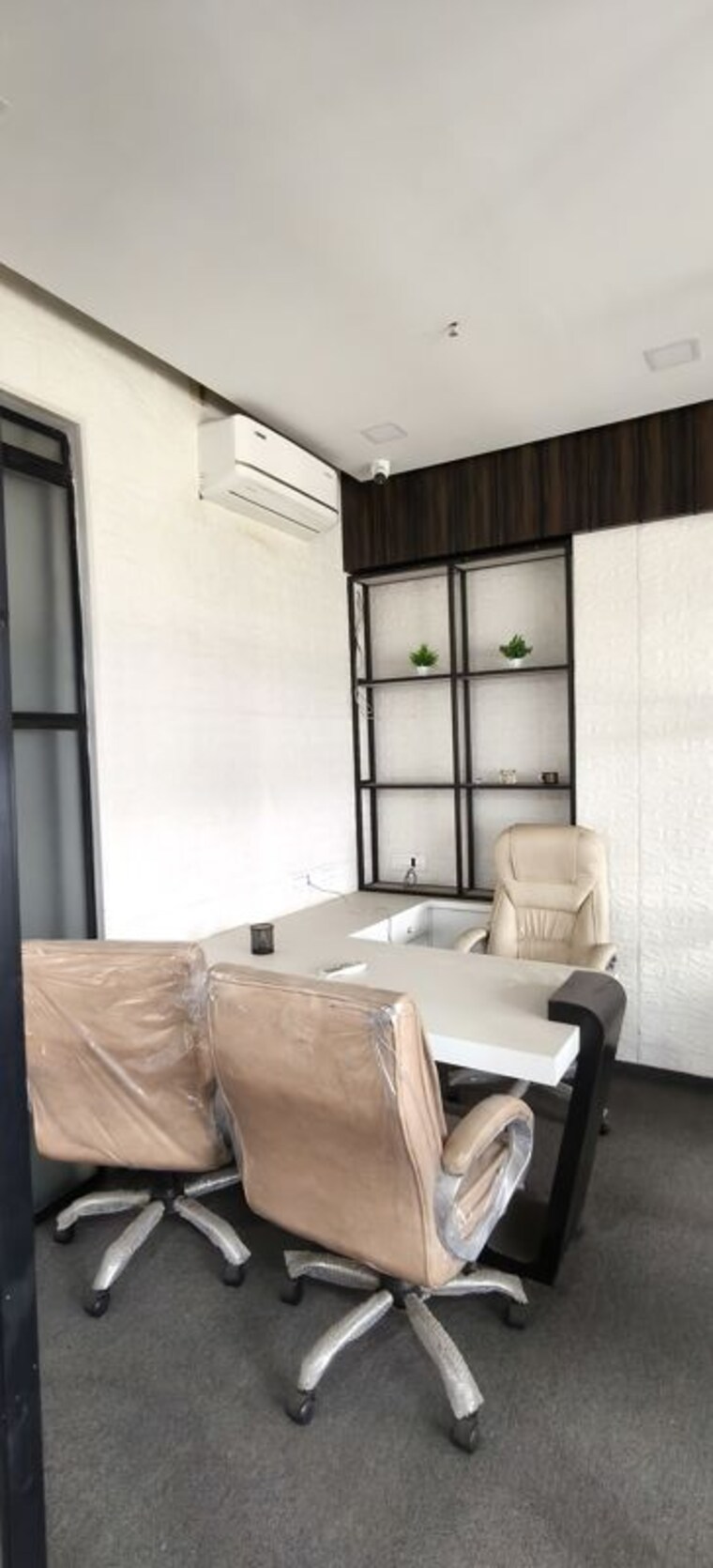 Team Area, abc-the-crown Commercial Office Space 1000 Sq.Ft. In Kharghar Sector 15 Navi Mumbai 10767718