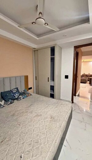 Room in 2 BHK Builder Floor at Saket – for Rent