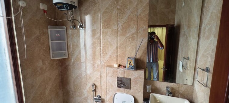 Bathroom, sector 71 6 Bedroom 500 Sq.Yd. Independent House In Sector 71 Mohali 10767729