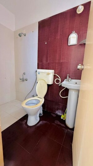 Bathroom in 3 BHK Apartment at Raviraj Yellow Blossoms, Ghorpadi – for Rent