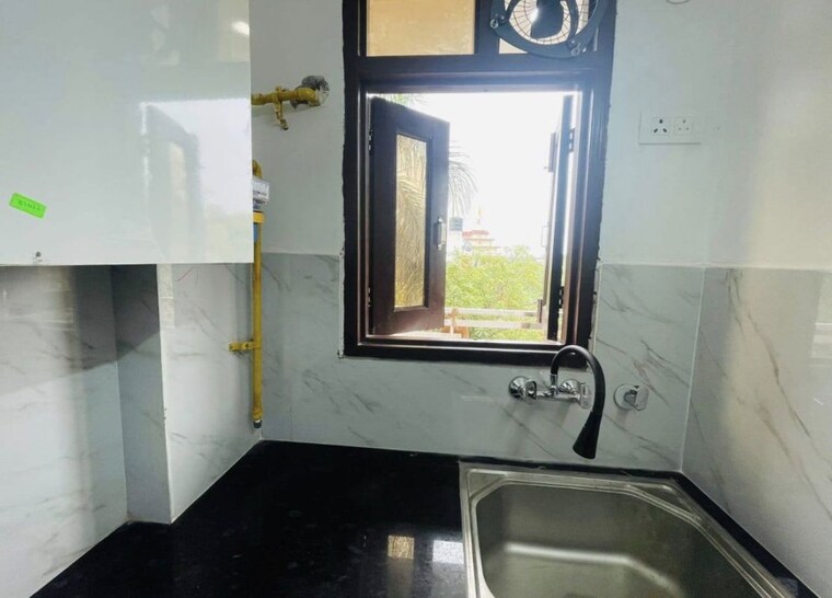 Kitchen, rajouri garden 3 Bedroom 140 Sq.Yd. Builder Floor In Rajouri Garden Delhi 10767758
