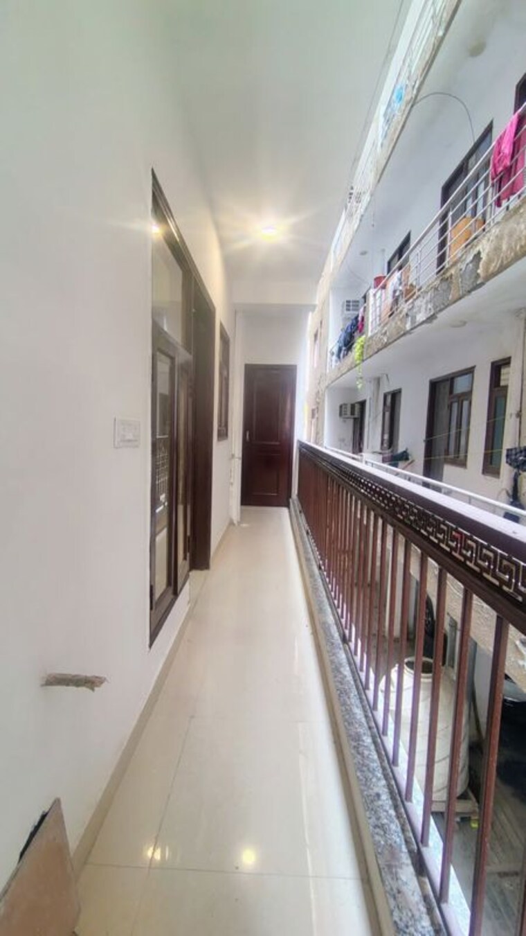 Balcony, neb sarai 2 Bedroom 850 Sq.Ft. Builder Floor In Neb Sarai Delhi 10767761