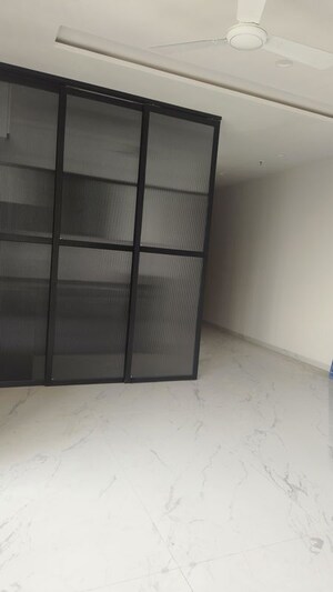 2 BHK Apartment For Sale in Lalbaug