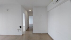Room in 2 BHK Apartment at Parel – for Sale
