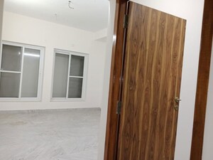 Room in 2 BHK Apartment at Parrys – for Sale