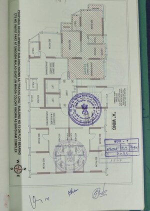  2 BHK Apartment at Prayag Heights, Dindoshi – for Sale