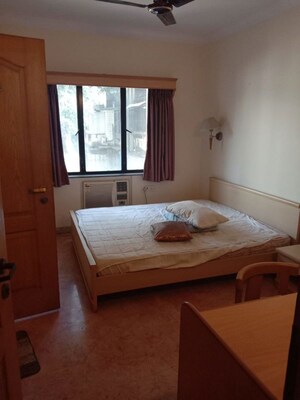 Bedroom in 2 BHK Apartment at Bandra West – for Rent