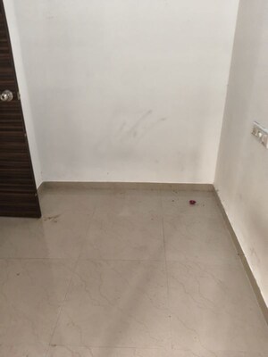 Room in 1 BHK Apartment at Unicorn Global Arena, Naigaon East – for Sale