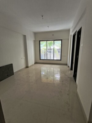Furnished Amenities in 1 BHK Apartment at Smriti Apartments Goregaon, Goregaon East – for Rent