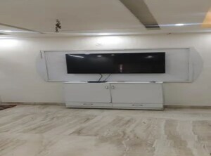 Room in 3 BHK Apartment at LDA Dhenumati Apartment, Butler Colony – for Rent