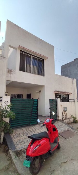 4 BHK Villa – Exterior View View at Mowa - for Rent