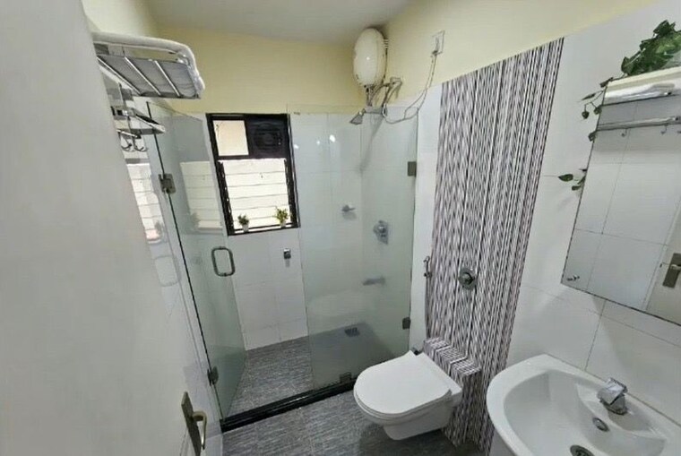 Bathroom, ellora-siddhi 4 Bedroom 2000 Sq.Ft. Apartment In Cbd Belapur Sector 11 Navi Mumbai 10767882