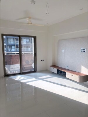 Kitchen in 3.5 BHK Apartment at Bramhacorp The Collection, Kalyani Nagar – for Rent