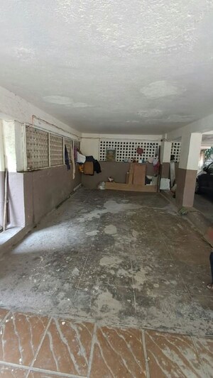  2 BHK Apartment at Bandra West – for Rent