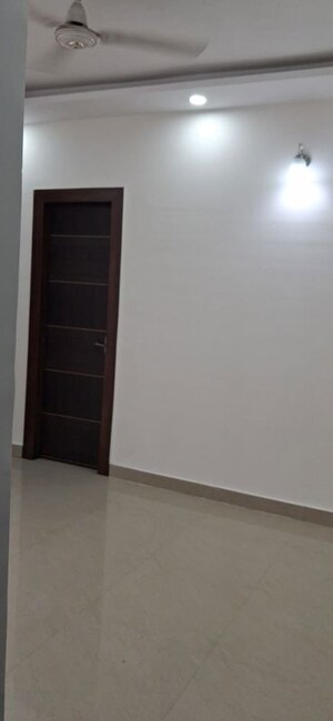 2 BHK Apartment For Rent in Sector 107