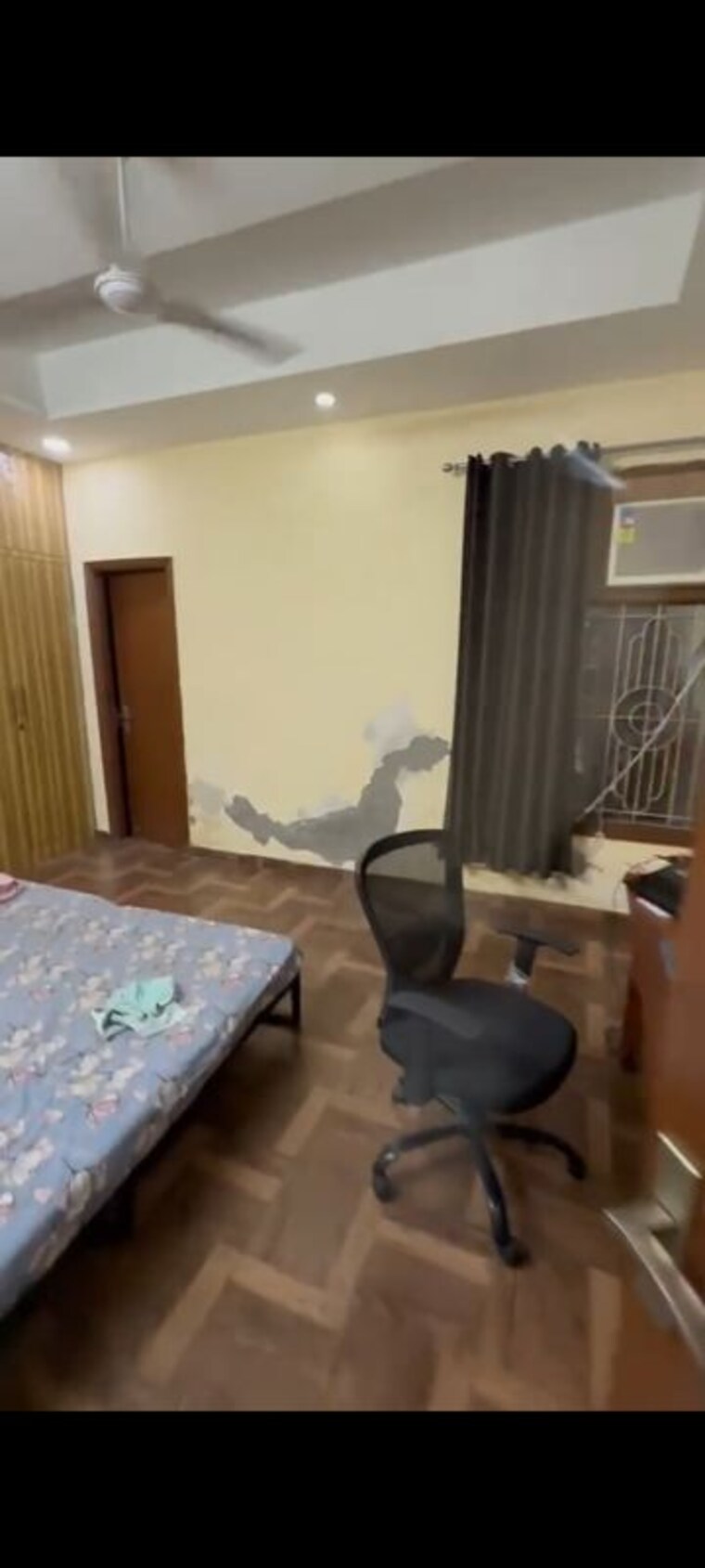 Living Room, sector 100 2.5 Bedroom 2000 Sq.Ft. Builder Floor In Sector 100 Noida 10767931