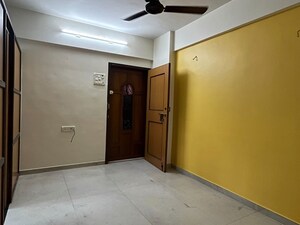 Room in 1 BHK Apartment at Chunabhatti – for Rent