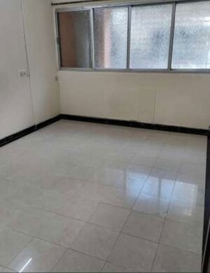 Room in 2 BHK Apartment at Goregaon West – for Sale