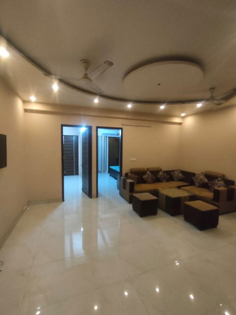 Living Room, sunshine-enclave 3 Bedroom 1500 Sq.Ft. Apartment In Vip Road Zirakpur 10767967