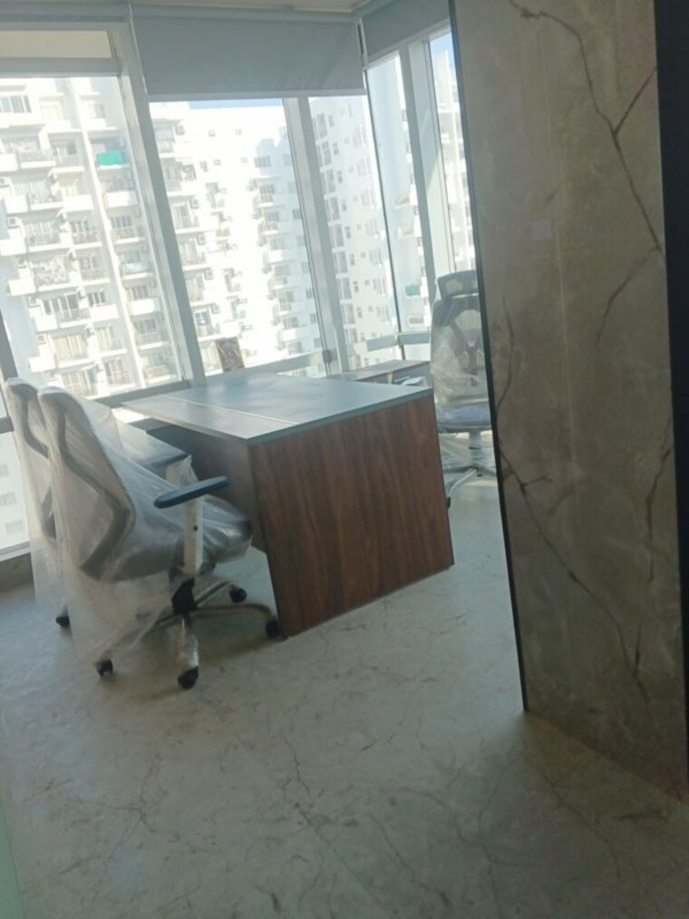 Bathroom, emaar-the-palm-square Commercial Office Space 1536 Sq.Ft. In Sector 66 Gurgaon 10767965