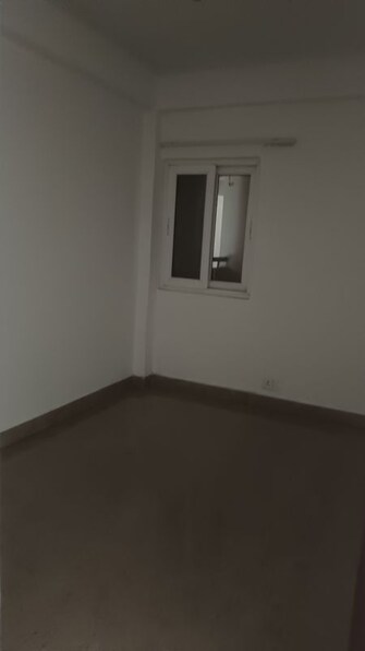 2 BHK +Apartment For Rent in Saviour Park Phase III in Mohan Nagar, Ghaziabad