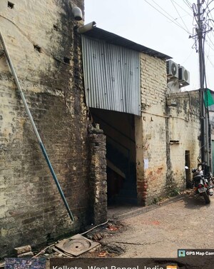  Industrial Plot For Sale in Udayan Park