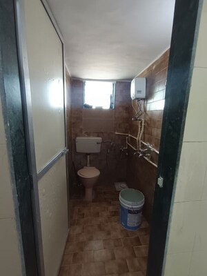 Bathroom in 1 BHK Apartment at Kamlesh Apartment, Andheri East – for Rent