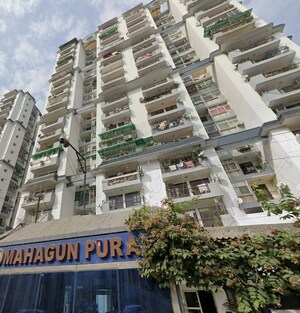  Apartment For Sale in Avantika Extension