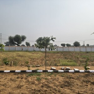  Plot For Sale in Jobner