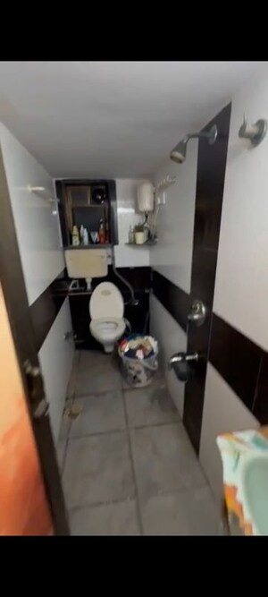 Furnished Amenities in 1 BHK Apartment at Andheri CHS, Andheri West – for Rent