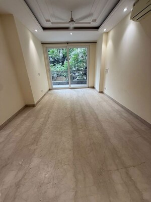  Builder Floor For Sale in Safdarjung Enclave
