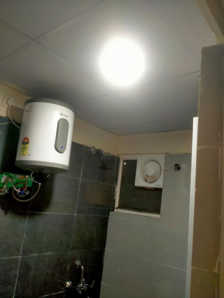 Bathroom, pyramid-heights 2 Bedroom 698 Sq.Ft. Apartment In Sector 85 Gurgaon 10768363