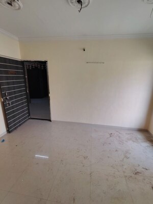 Room in 1 BHK Apartment at DGS Sheetal Deep, Nalasopara West – for Rent