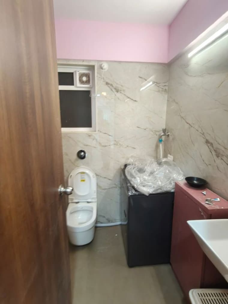 Bathroom, tilak nagar 1 Bedroom 430 Sq.Ft. Apartment In Tilak Nagar Mumbai 10768376