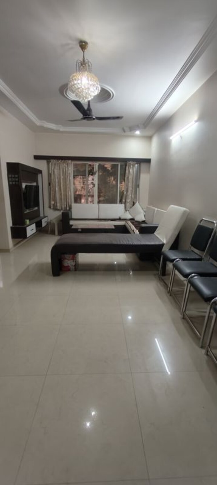 Living Room, dwarkadheesh-gardens 3.5 Bedroom 2500 Sq.Ft. Apartment In Rahatani Pune 10768383