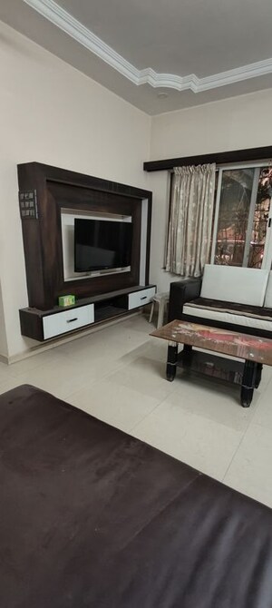 Living Room in 3.5 BHK Apartment at Dwarkadheesh Gardens, Rahatani – for Rent